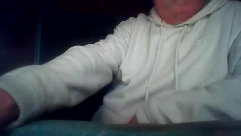 Snapshot of tomcat4848 chatting on 05-27-26, 03:25 tomcat4848 online show from 05-27-26, 03:25