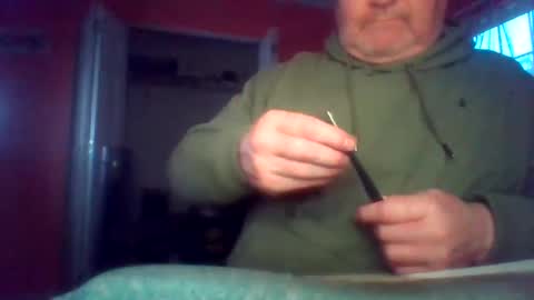 Snapshot of tomcat4848 chatting on 06-11-26, 12:32 tomcat4848 online show from 06-11-26, 12:32