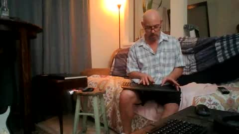 sirmuggsalot online show from 06-10-26, 04:56