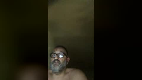 Snapshot of tomcop11111 chatting on 07-12-26, 03:03 tomcop11111 online show from 07-12-26, 03:03