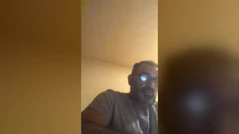 Snapshot of tomcop11111 chatting on 07-25-26, 12:42 tomcop11111 online show from 07-25-26, 12:42