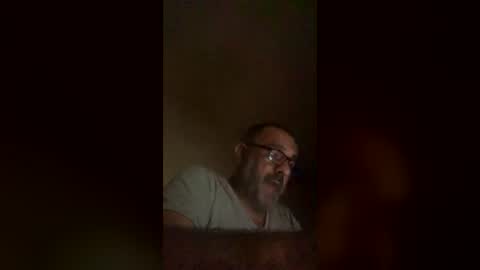 Snapshot of tomcop11111 chatting on 08-03-26, 01:48 tomcop11111 online show from 08-03-26, 01:48