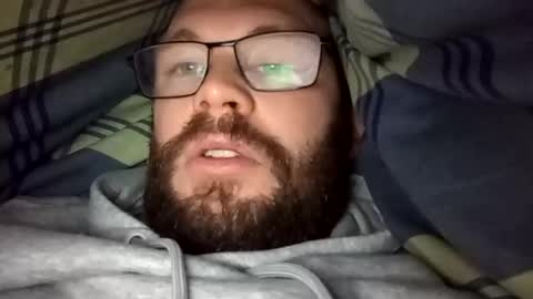 Snapshot of tomlaw1991 chatting on 02-01-26, 10:41 tomlaw1991 online show from 02-01-26, 10:41