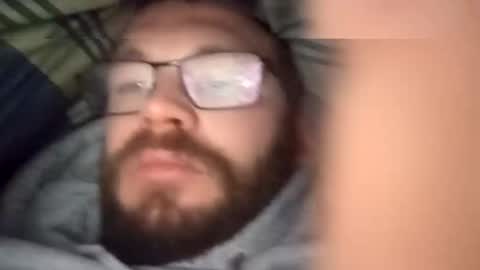 Snapshot of tomlaw1991 chatting on 02-08-26, 01:36 tomlaw1991 online show from 02-08-26, 01:36