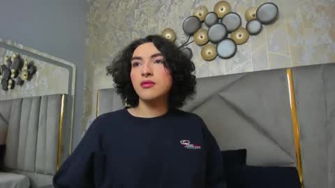   online show from 02-19-25, 11:38