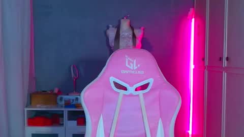 Galadriel online show from 11-30-25, 02:37