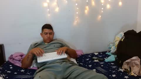 Snapshot of tommy_2456 chatting on 12-09-24, 11:45 tommy_2456 online show from 12-09-24, 11:45