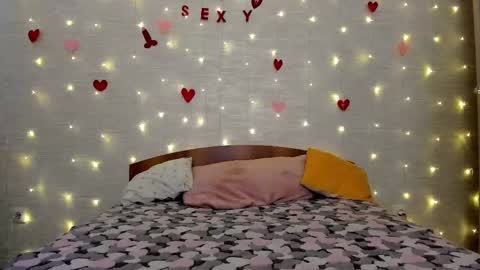 Tommy loves Katie online show from 03-08-25, 09:17