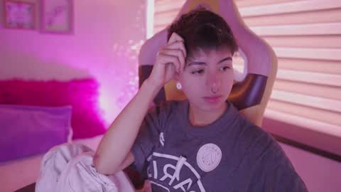 Blue  online show from 03-18-26, 03:26