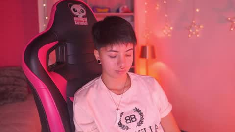 Blue  online show from 04-16-26, 11:29