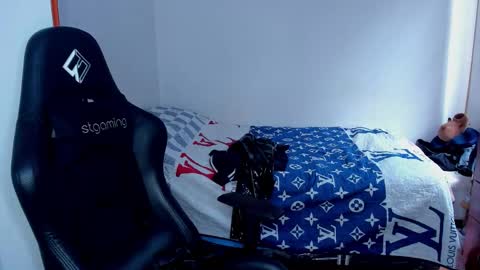 Twitter BreddTommy IG tommy bredd online show from 02-26-26, 06:07