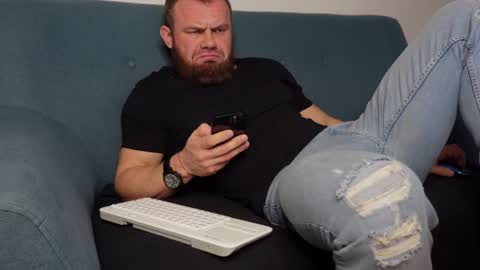  tommy burnzzz  online show from 01-25-25, 05:40