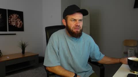  tommy burnzzz  online show from 11-18-25, 07:46