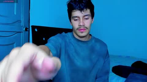   online show from 05-28-26, 01:58