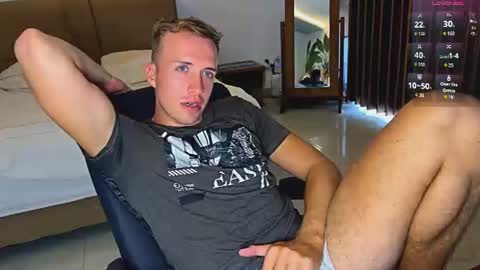 Snapshot of tommy_cumfinger chatting on 07-16-26, 04:29 Tommy online show from 07-16-26, 04:29