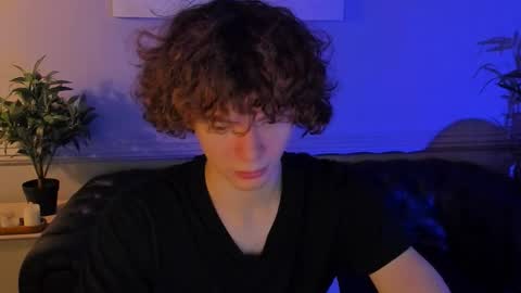 Tommy online show from 12-04-25, 03:21