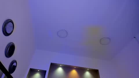 Tommy online show from 10-29-25, 01:13