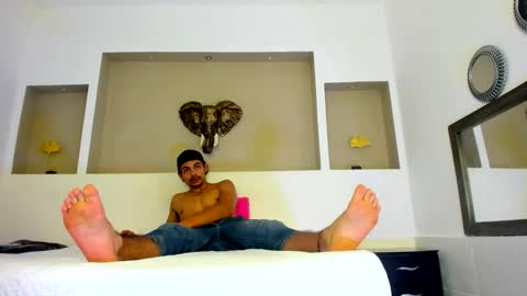 Tommy online show from 11-07-25, 02:17