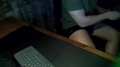 Snapshot of tommy_li_2 chatting on 01-07-25, 01:24 Tommi Li online show from 01-07-25, 01:24