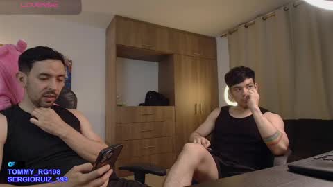 tommy_raym0ndg online show from 04-15-26, 01:23