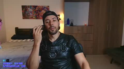 Snapshot of tommy_raym0ndg chatting on 06-17-26, 04:04 tommy_raym0ndg online show from 06-17-26, 04:04