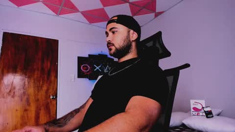 tommy_sccott online show from 02-16-25, 02:42