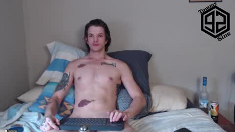 Snapshot of tommy_sins92 chatting on 12-21-24, 10:28 Tommy Sins online show from 12-21-24, 10:28