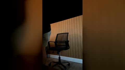 Tommybangzz online show from 06-08-26, 01:50