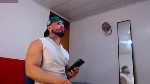 Snapshot of tommyblessd1 chatting on 05-07-26, 08:09 Steven online show from 05-07-26, 08:09