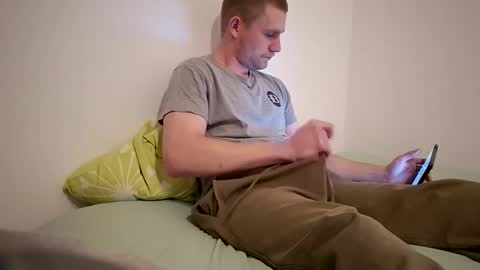 Tommy online show from 11-28-25, 04:09