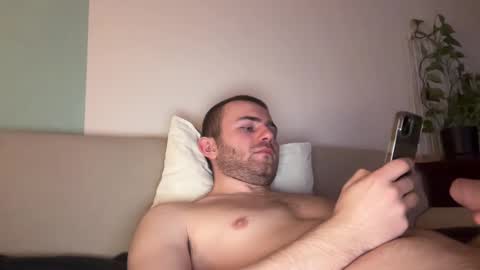 tommyflash_tut online show from 02-26-25, 07:38