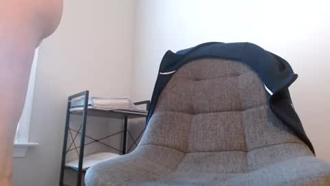 Snapshot of tommyg00ner chatting on 11-07-25, 01:11 tommyg00ner online show from 11-07-25, 01:11