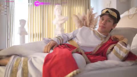 Snapshot of tommyjoyer chatting on 10-20-25, 09:21 Tommy Joyer online show from 10-20-25, 09:21