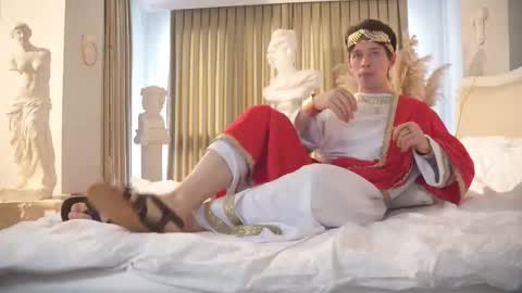 Snapshot of tommyjoyer chatting on 10-25-25, 08:22 Tommy Joyer online show from 10-25-25, 08:22