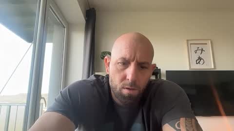 Thomas Fit online show from 10-31-25, 09:54