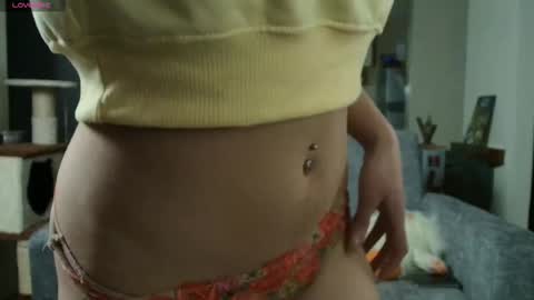 leyla  online show from 09-30-25, 06:07