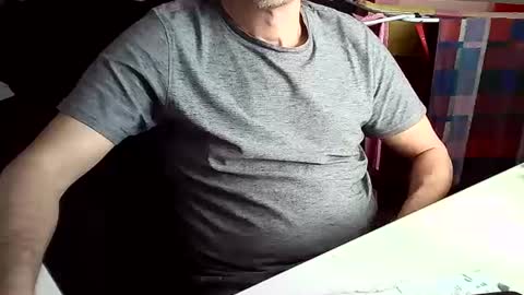 Tom online show from 01-02-25, 10:26