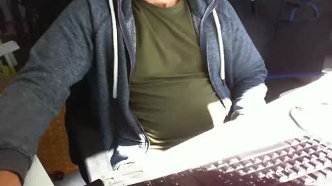 Tom online show from 09-15-25, 09:20