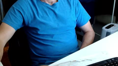 Tom online show from 05-22-26, 10:43