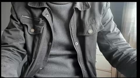 Tom online show from 10-24-25, 11:06