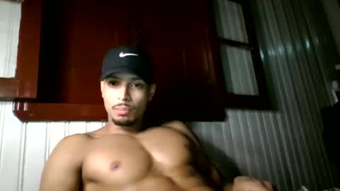 tomtresor online show from 12-18-25, 06:52