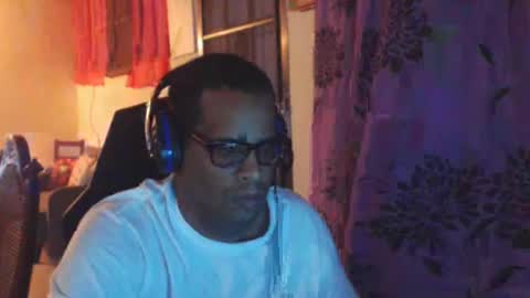 Antonio online show from 12-29-24, 02:17