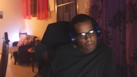 Antonio online show from 01-03-25, 01:59