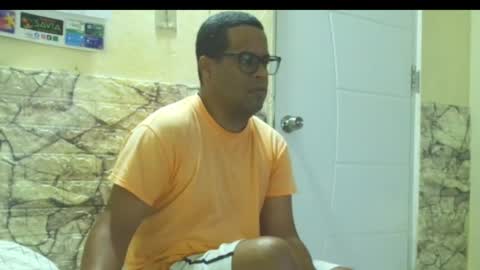 Antonio online show from 06-08-26, 12:27