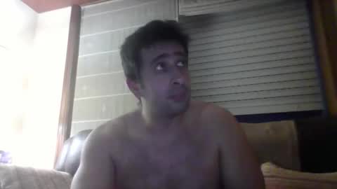 toni640128 online show from 11-12-25, 12:44