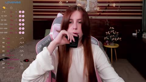 Snapshot of tonimua chatting on 01-13-25, 01:17 Milana online show from 01-13-25, 01:17