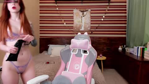 Snapshot of tonimua chatting on 03-06-25, 08:19 Milana online show from 03-06-25, 08:19