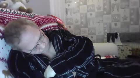 tony14712 online show from 12-06-24, 02:13