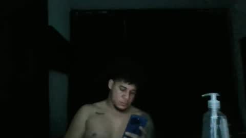 Snapshot of tony19c chatting on 09-29-25, 03:44 toni online show from 09-29-25, 03:44