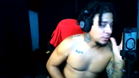 Snapshot of tony19c chatting on 05-31-26, 07:37 toni online show from 05-31-26, 07:37